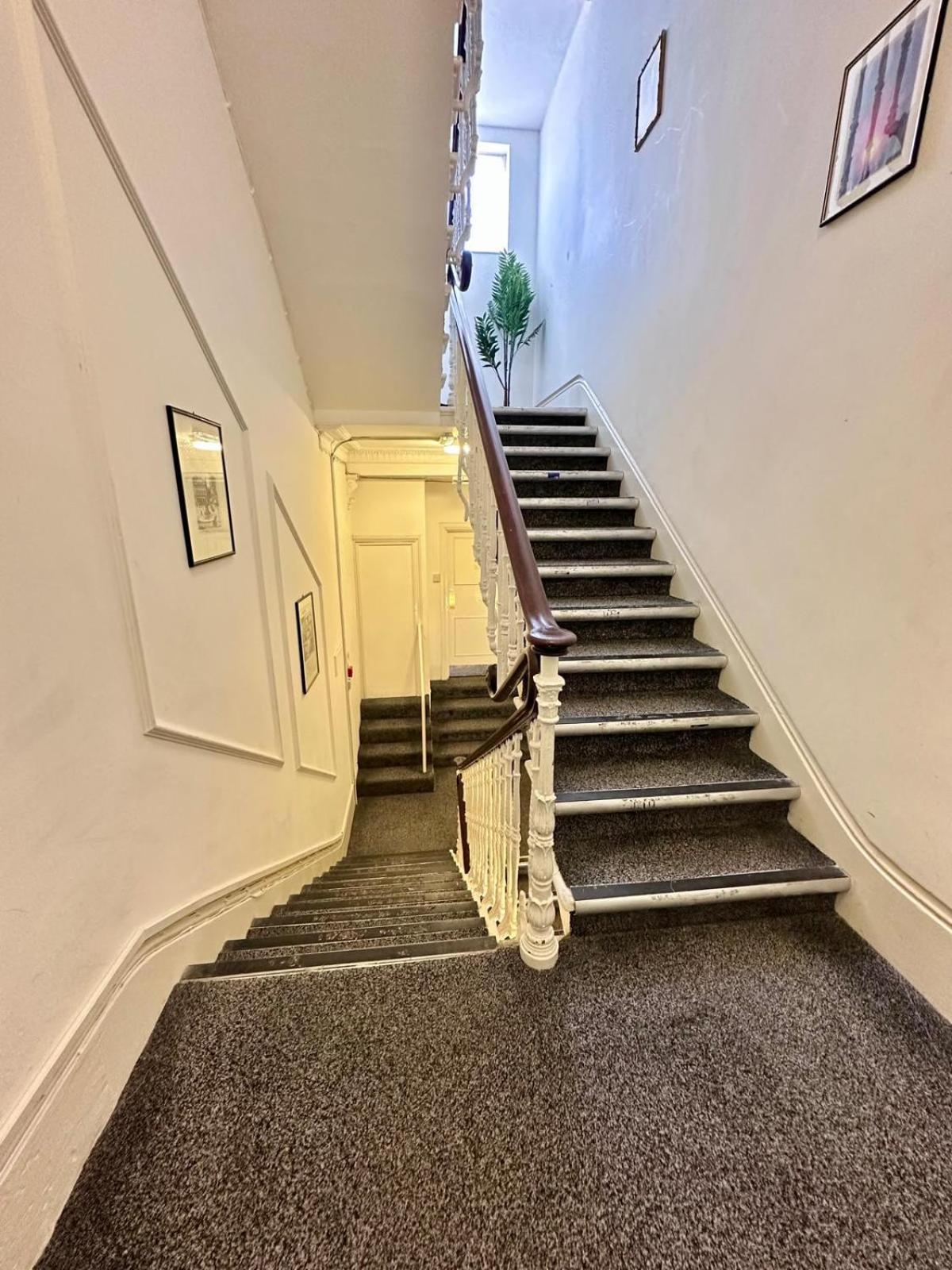 Acacia Hostal Londres